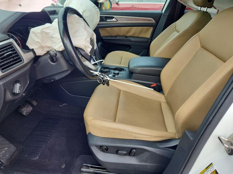 69412086 :رقم المزاد ، 1V26E2CA5LC220408 vin ، 2020 Volkswagen Atlas Cross Sport مزاد بيع