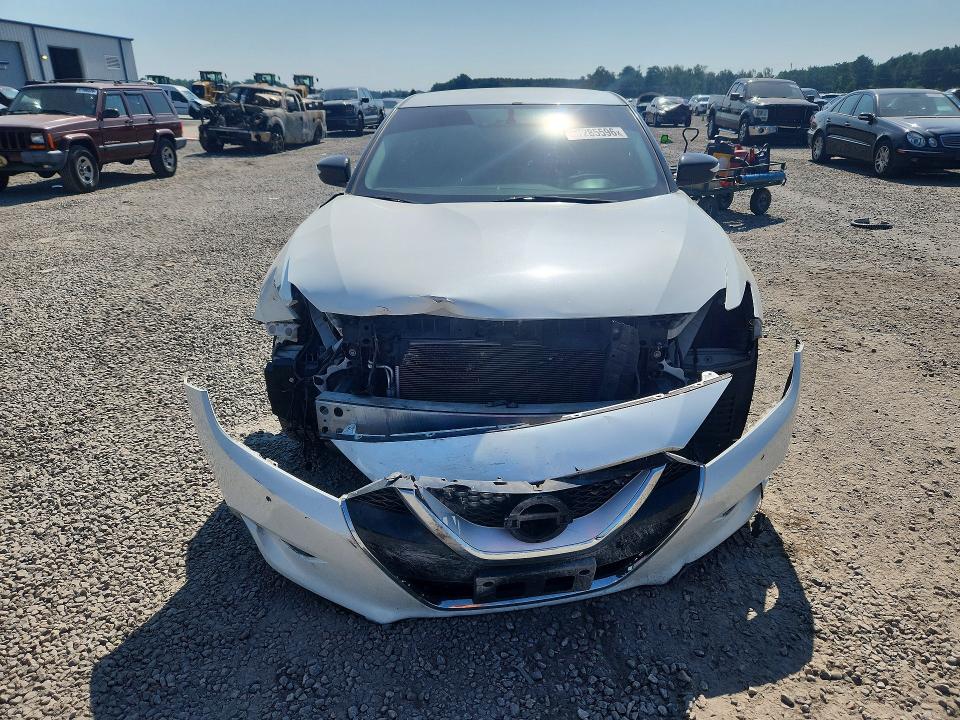 2017 Nissan Maxima მანქანა იყიდება აუქციონზე, vin: 1N4AA6AP1HC387562, აუქციონის ნომერი: 67285596