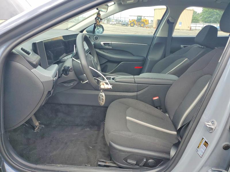 2025 Hyundai Sonata მანქანა იყიდება აუქციონზე, vin: KMHL64JA4SA501850, აუქციონის ნომერი: 67266826