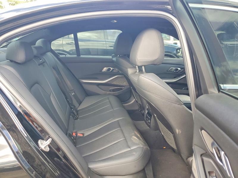 69561906 :رقم المزاد ، 3MW5R1J03L8B34895 vin ، 2020 Bmw 330i مزاد بيع
