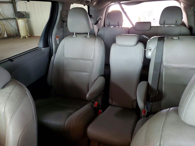 70560776 :رقم المزاد ، 5TDYZ3DC8LS062357 vin ، 2020 Toyota Sienna مزاد بيع