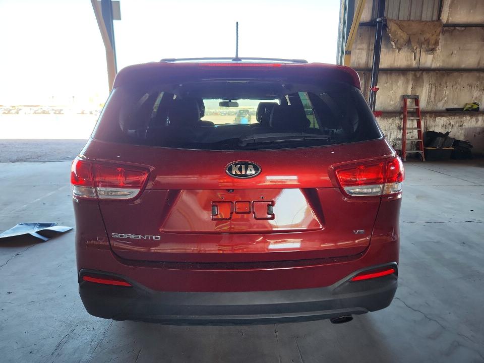 66858196 :رقم المزاد ، 5XYPG4A55HG207355 vin ، 2017 Kia Sorento مزاد بيع