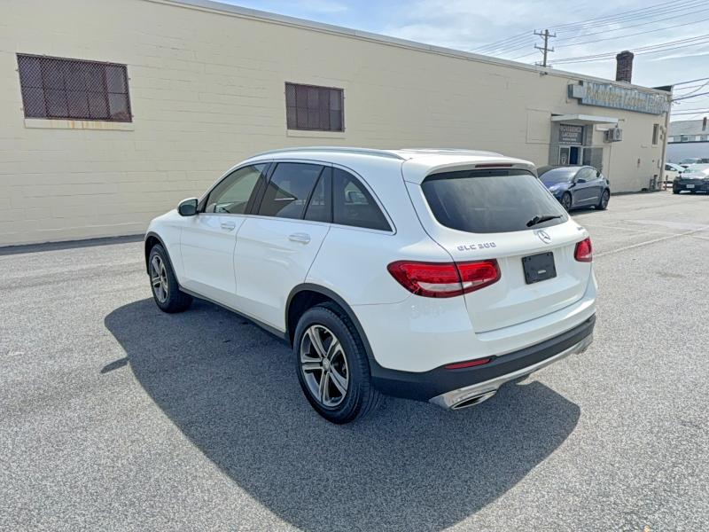 2016 Mercedes-benz Glc მანქანა იყიდება აუქციონზე, vin: WDC0G4KB6GF038383, აუქციონის ნომერი: 67844546