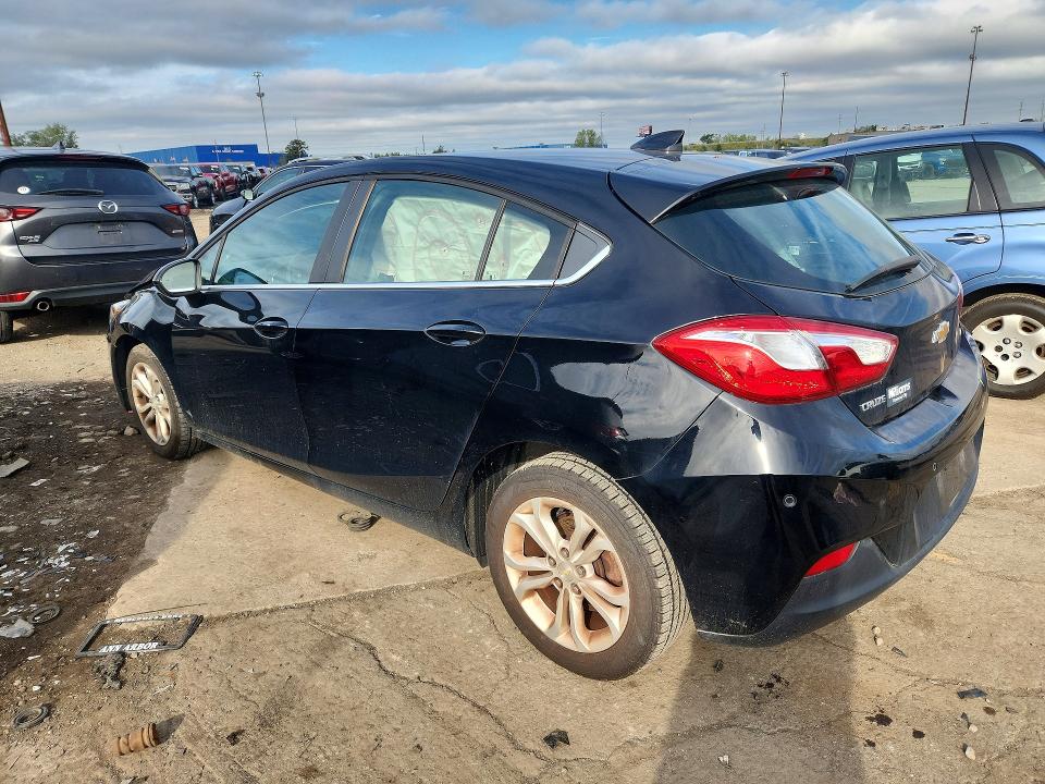 Продажа на аукционе авто 2019 Chevrolet Cruze, vin: 3G1BE6SM9KS573433, номер лота: 70035986