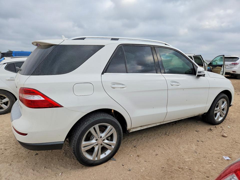 2014 Mercedes-benz Ml მანქანა იყიდება აუქციონზე, vin: 4JGDA5JB1EA355476, აუქციონის ნომერი: 65889696