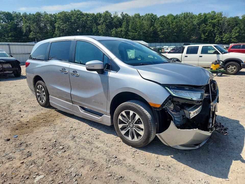 67135206 :رقم المزاد ، 5FNRL6H71MB014239 vin ، 2021 Honda Odyssey مزاد بيع