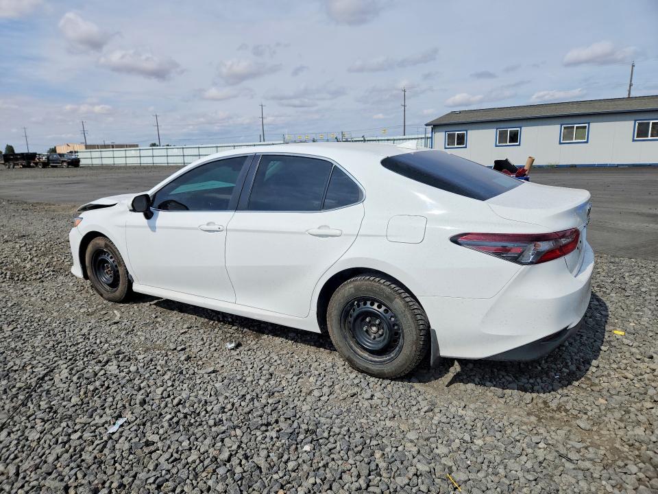 66988976 :رقم المزاد ، 4T1C31AK3NU583640 vin ، 2022 Toyota Camry مزاد بيع