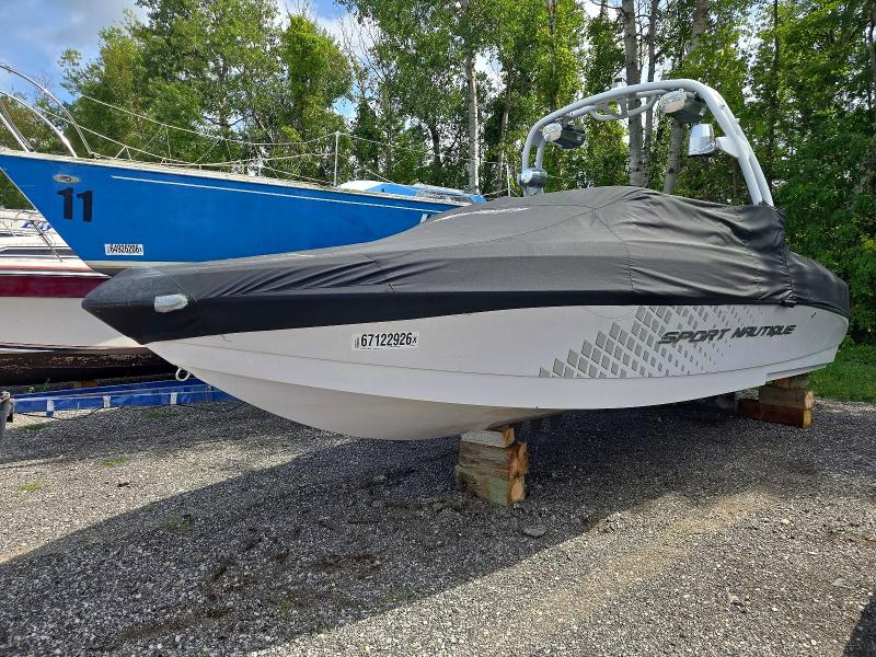 67122926 :رقم المزاد ، CTC18033C111 vin ، 2011 Nautique 226 Team Addition مزاد بيع