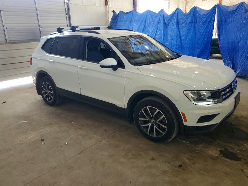 2021 Volkswagen Tiguan მანქანა იყიდება აუქციონზე, vin: 3VV0B7AX2MM052717, აუქციონის ნომერი: 68835066