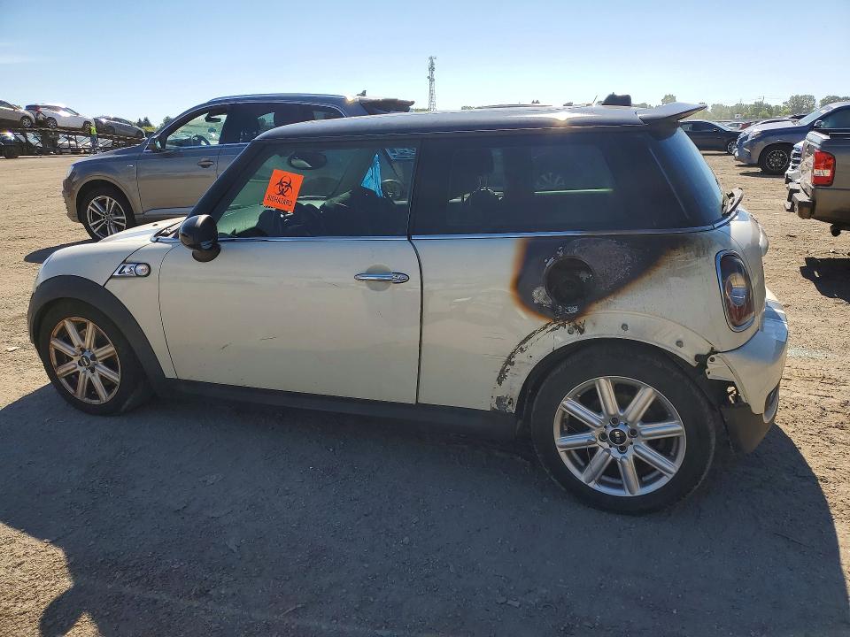 Продажа на аукционе авто 2012 Mini Cooper, vin: WMWSV3C57CTY18618, номер лота: 69260336