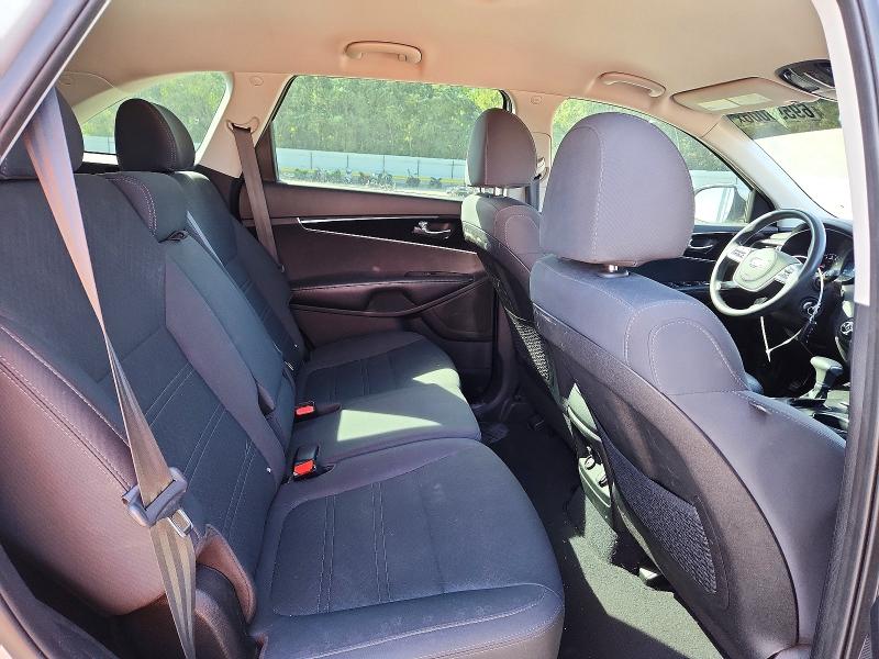 2019 Kia Sorento მანქანა იყიდება აუქციონზე, vin: 5XYPG4A38KG554264, აუქციონის ნომერი: 69596006