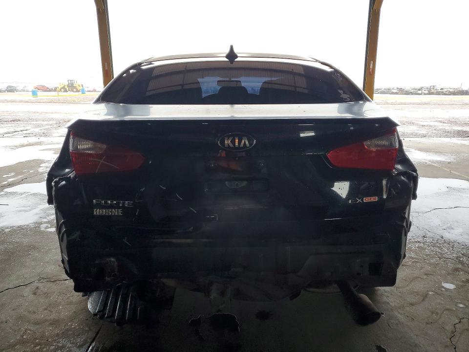 71047586 :رقم المزاد ، KNAFX4A80E5046923 vin ، 2014 Kia Forte مزاد بيع