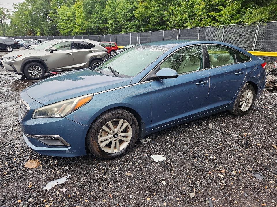 Auction sale of the 2015 Hyundai Sonata, vin: 5NPE24AF9FH104525, lot number: 69894876