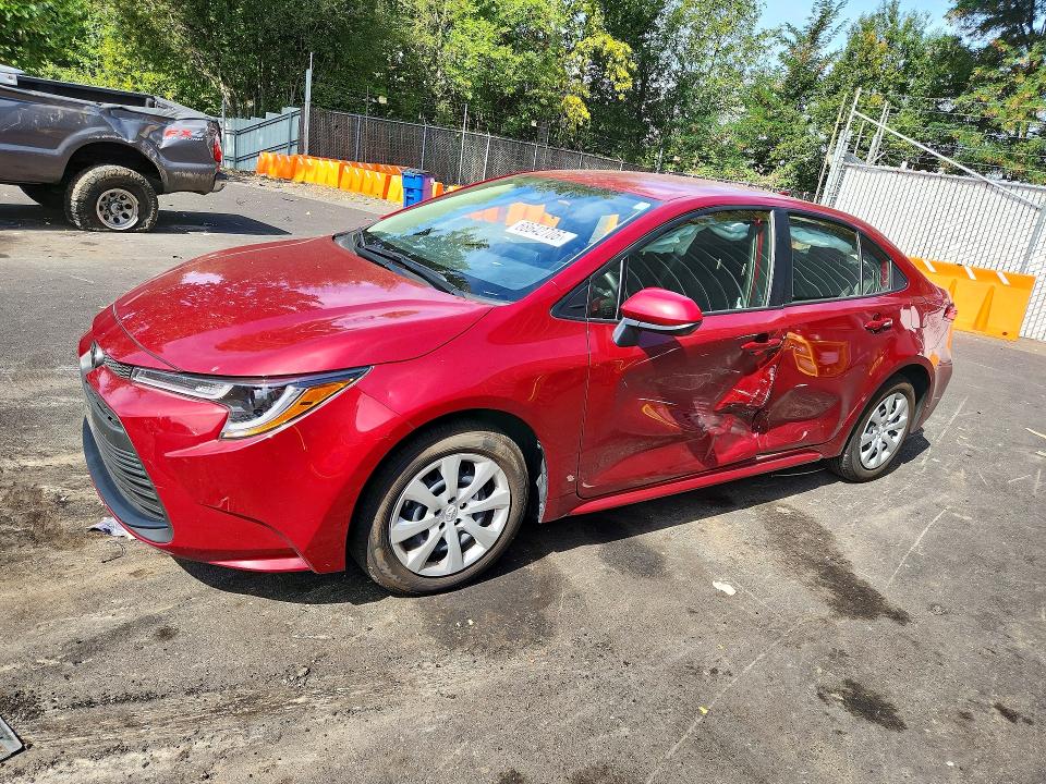 Auction sale of the 2026 Toyota Corolla, vin: JTDB4MEE7T3032861, lot number: 68642706