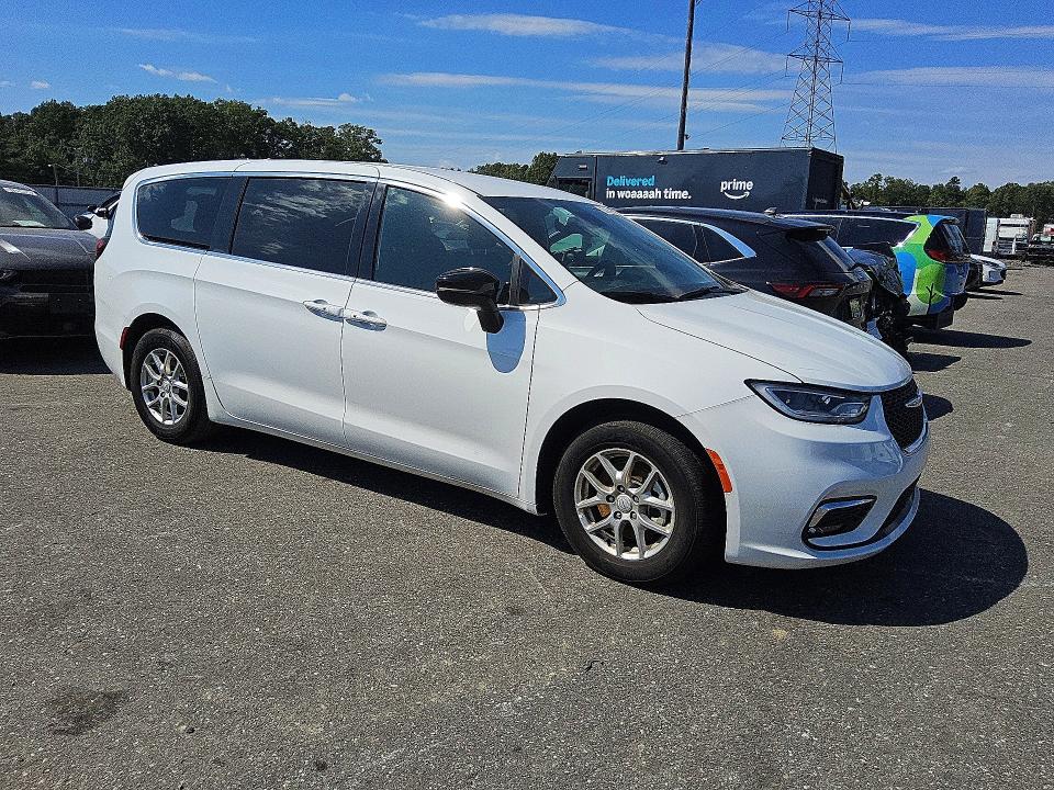 Продаж на аукціоні авто 2026 Chrysler Pacifica, vin: 2C4RC1BG2TR266869, номер лоту: 67905226