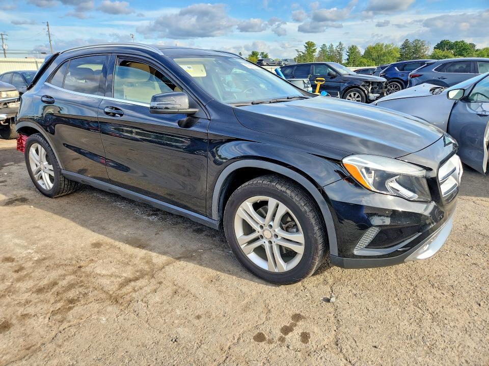 70171756 :رقم المزاد ، WDCTG4GB5FJ150612 vin ، 2015 Mercedes-benz Gla مزاد بيع