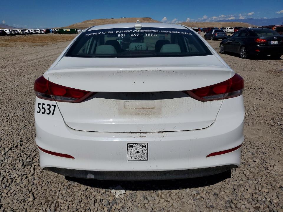 Продажа на аукционе авто 2017 Hyundai Elantra, vin: 5NPD74LF6HH095537, номер лота: 70493296