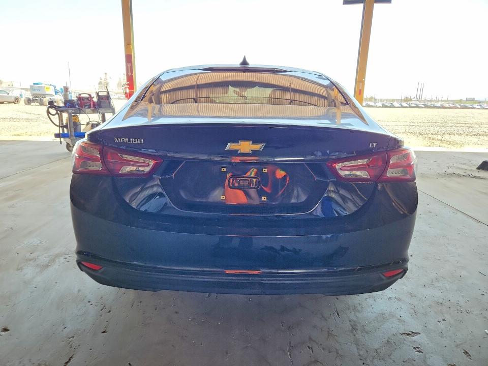 Продаж на аукціоні авто 2020 Chevrolet Malibu, vin: 1G1ZD5ST6LF090104, номер лоту: 67365046