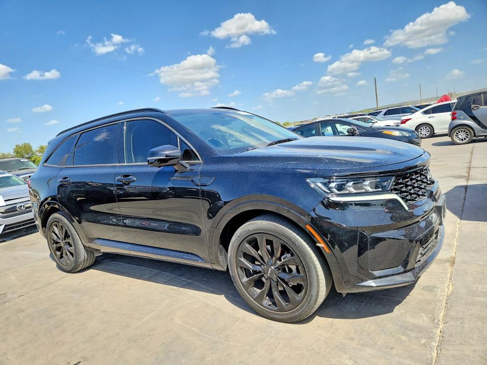 68401776 :رقم المزاد ، 5XYRK4LF9NG158752 vin ، 2022 Kia Sorento مزاد بيع