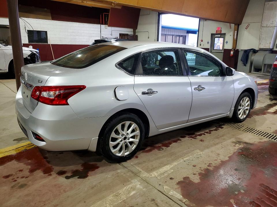 Продажа на аукционе авто 2017 Nissan Sentra, vin: 3N1AB7AP7HY224535, номер лота: 70239536