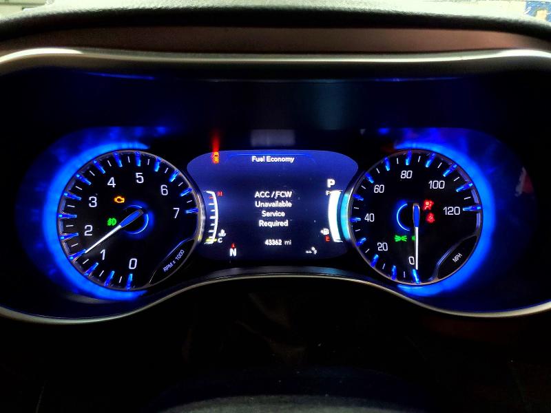 70737306 :رقم المزاد ، 2C4RC1GG6JR247456 vin ، 2018 Chrysler Pacifica مزاد بيع