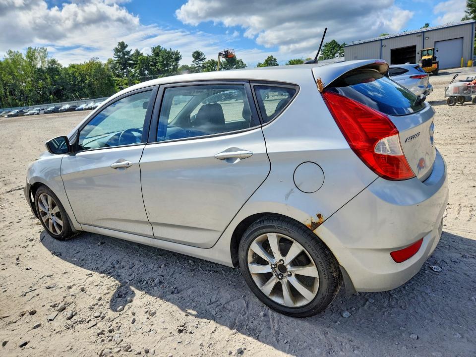 2012 Hyundai Accent მანქანა იყიდება აუქციონზე, vin: KMHCU5AE8CU031708, აუქციონის ნომერი: 69938896