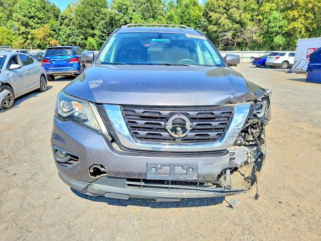 Продаж на аукціоні авто 2017 Nissan Pathfinder, vin: 5N1DR2MM5HC650707, номер лоту: 69068076