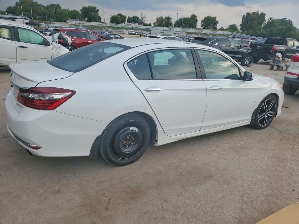 Aukcja sprzedaży 2016 Honda Accord, vin: 1HGCR2F52GA027370, numer aukcji: 70472076