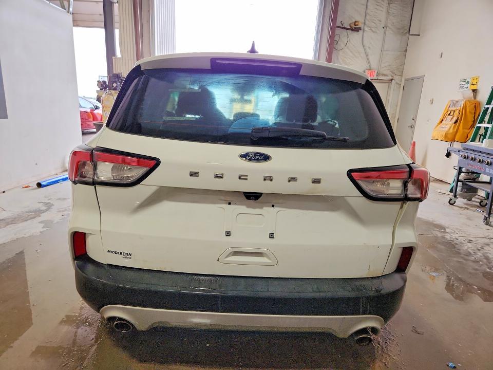 Продажа на аукционе авто 2022 Ford Escape, vin: 1FMCU0F63NUB32775, номер лота: 65947216