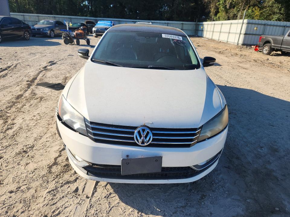 Продаж на аукціоні авто 2015 Volkswagen Passat, vin: 1VWBT7A32FC071688, номер лоту: 69584476