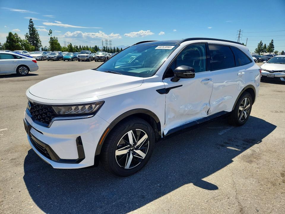 68263866 :رقم المزاد ، 5XYRL4LC2MG067405 vin ، 2021 Kia Sorento مزاد بيع
