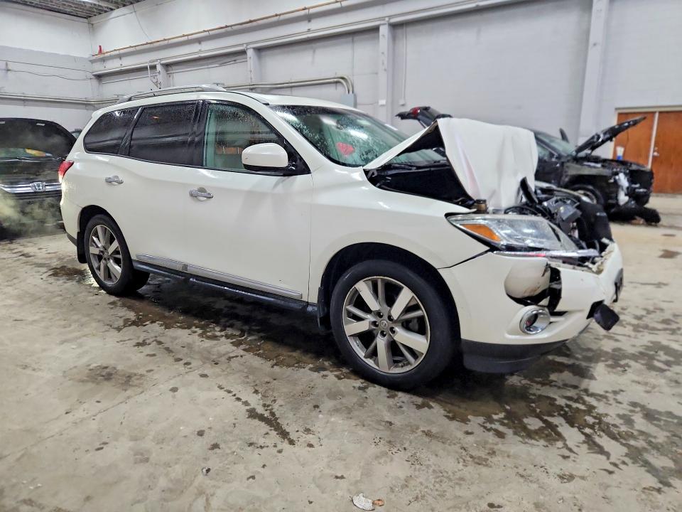 2016 Nissan Pathfinder მანქანა იყიდება აუქციონზე, vin: 5N1AR2MM7GC637264, აუქციონის ნომერი: 70117376