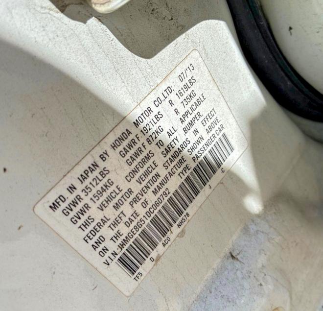 2013 Honda Fit მანქანა იყიდება აუქციონზე, vin: JHMGE8G51DC060792, აუქციონის ნომერი: 70188146