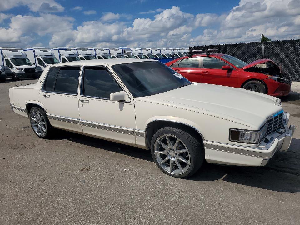 1993 Cadillac Deville მანქანა იყიდება აუქციონზე, vin: 1G6CD53B2P4287343, აუქციონის ნომერი: 70663736