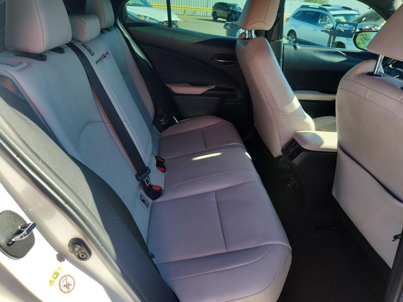 Продажа на аукционе авто 2019 Lexus Ux, vin: JTHU9JBH1K2000711, номер лота: 68712426