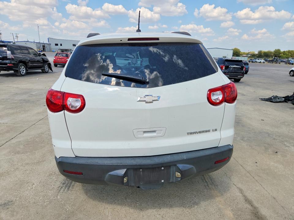 67831746 :رقم المزاد ، 1GNKRFED5BJ321520 vin ، 2011 Chevrolet Traverse مزاد بيع