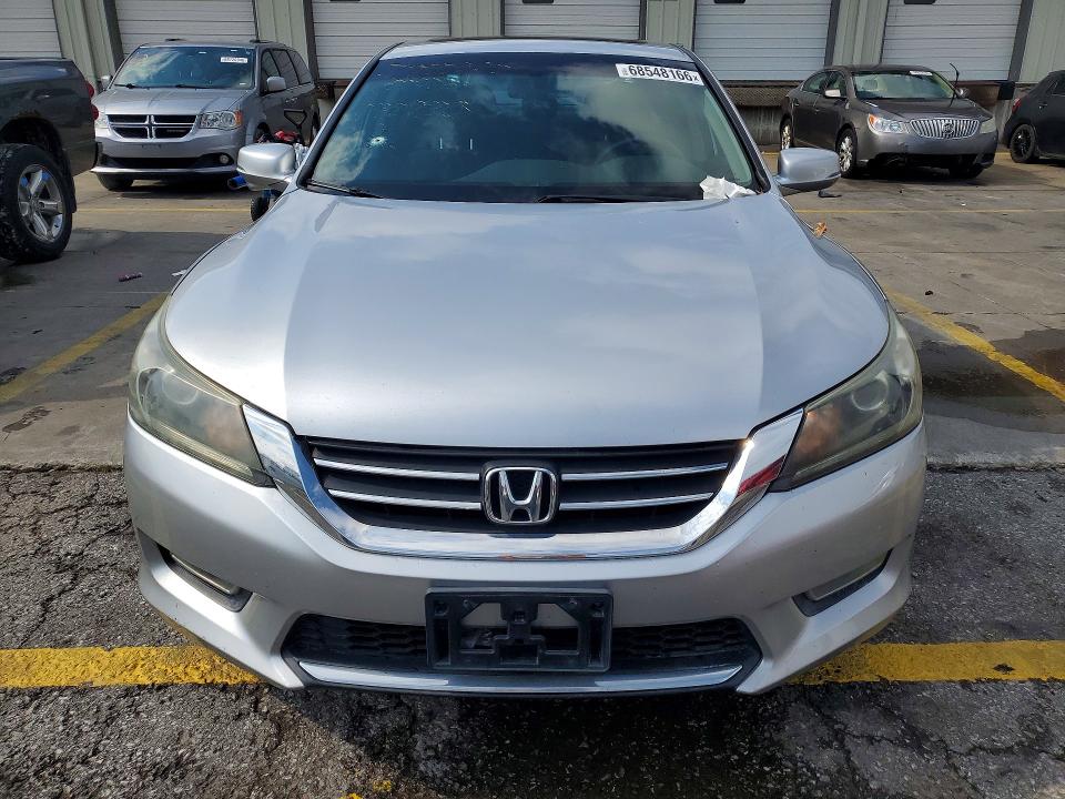 Продажа на аукционе авто 2013 Honda Accord, vin: 1HGCR2F70DA147830, номер лота: 68548166