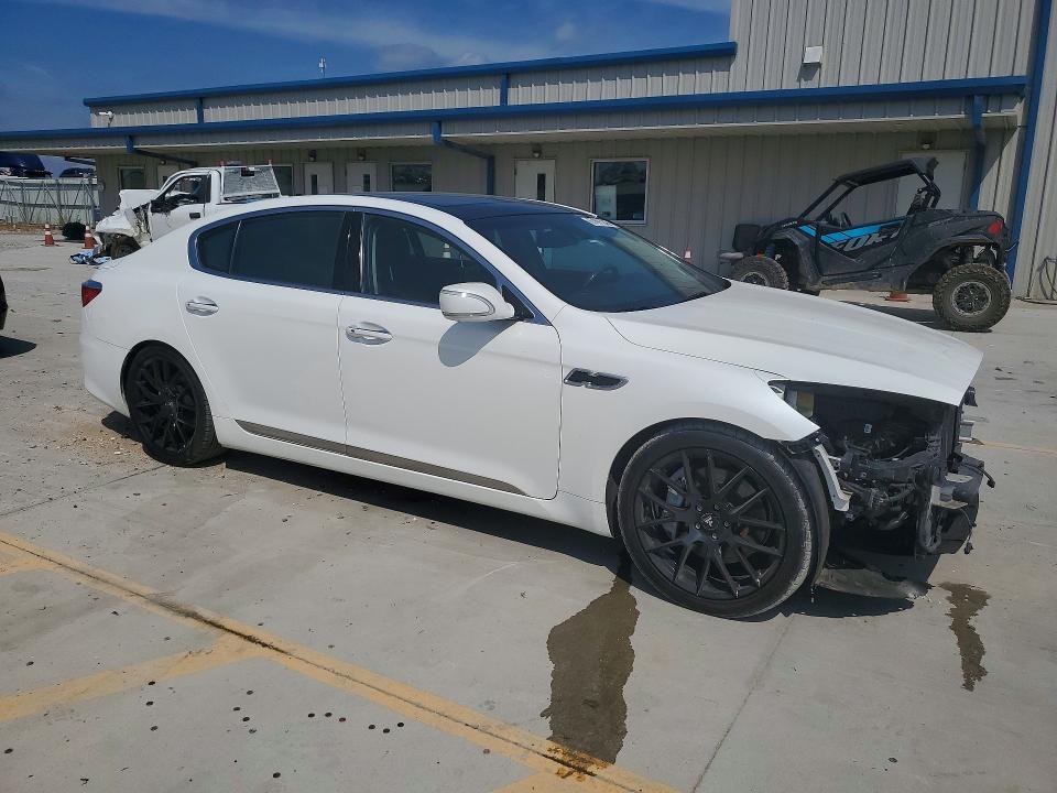 2017 Kia K900 მანქანა იყიდება აუქციონზე, vin: KNALW4D47H6036077, აუქციონის ნომერი: 67691246