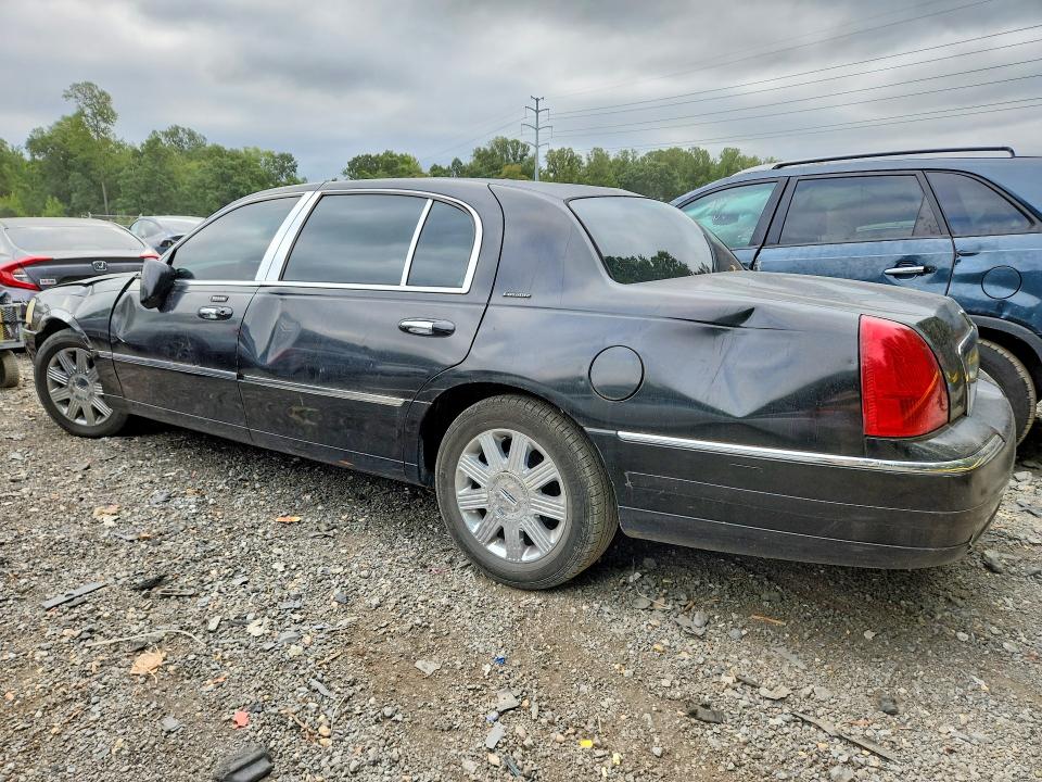 Aukcja sprzedaży 2006 Lincoln Town Car, vin: 1LNHM84W26Y645971, numer aukcji: 68915706