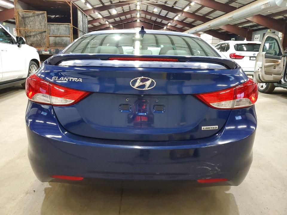 Продажа на аукционе авто 2013 Hyundai Elantra, vin: KMHDH4AE9DU661452, номер лота: 67851256