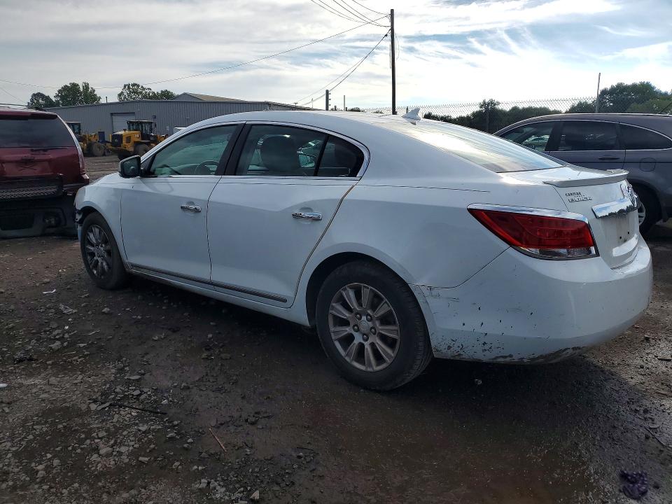 68217916 :رقم المزاد ، 1G4GC5ER4CF204713 vin ، 2012 Buick Lacrosse مزاد بيع