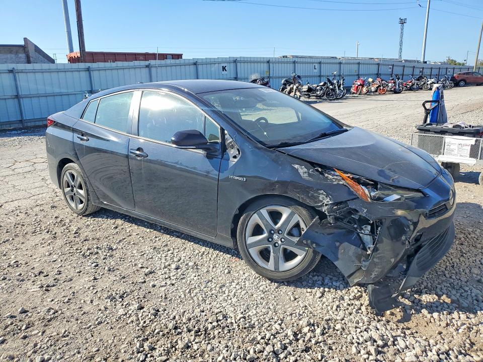 70697916 :رقم المزاد ، JTDKARFU7L3104993 vin ، 2020 Toyota Prius مزاد بيع