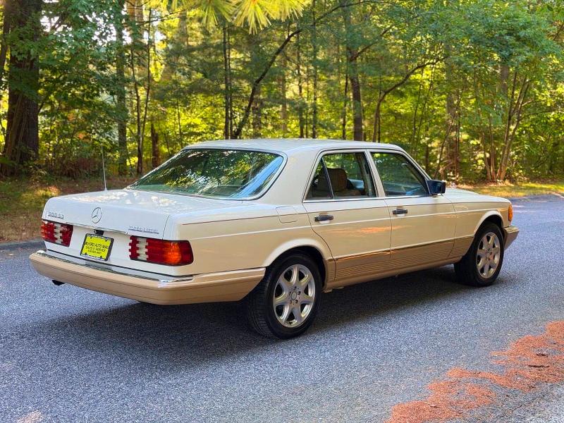 1983 Mercedes-benz 300 მანქანა იყიდება აუქციონზე, vin: WDBCB20AXDB047850        , აუქციონის ნომერი: 69360766