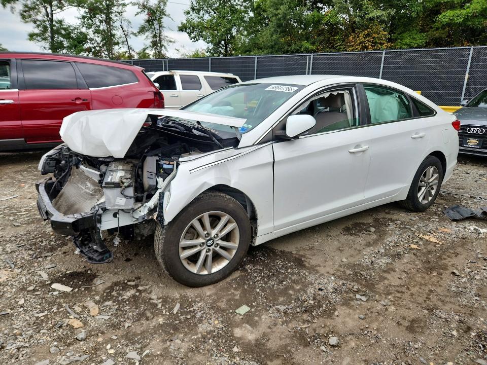 Продажа на аукционе авто 2016 Hyundai Sonata, vin: 5NPE24AF3GH307556, номер лота: 68647266