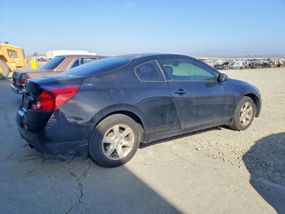 2009 Nissan Altima მანქანა იყიდება აუქციონზე, vin: 1N4AL24EX9C198777, აუქციონის ნომერი: 68252036