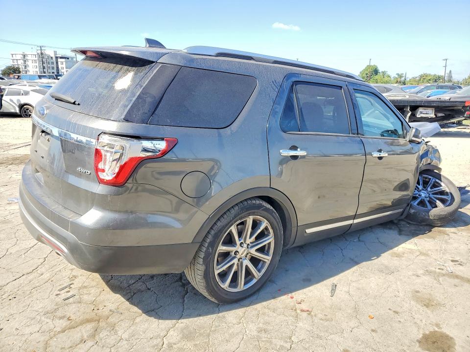 2017 Ford Explorer მანქანა იყიდება აუქციონზე, vin: 1FM5K8F83HGC92043, აუქციონის ნომერი: 70744756