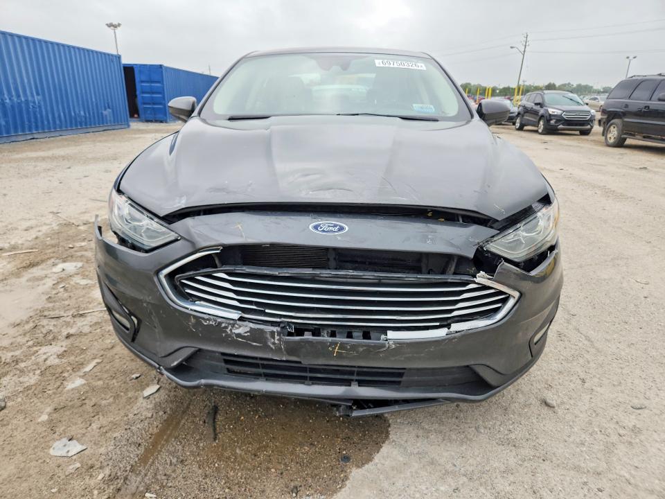 Продажа на аукционе авто 2020 Ford Fusion, vin: 3FA6P0HD8LR252960, номер лота: 69750326