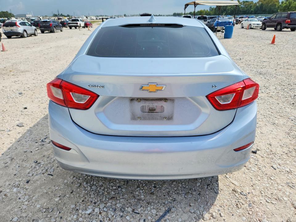 Продажа на аукционе авто 2017 Chevrolet Cruze, vin: 1G1BE5SM9H7137991, номер лота: 68232006
