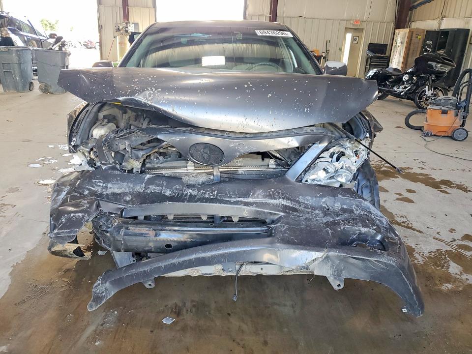 Продаж на аукціоні авто 2011 Toyota Camry, vin: 4T1BF3EK0BU700353, номер лоту: 69436296