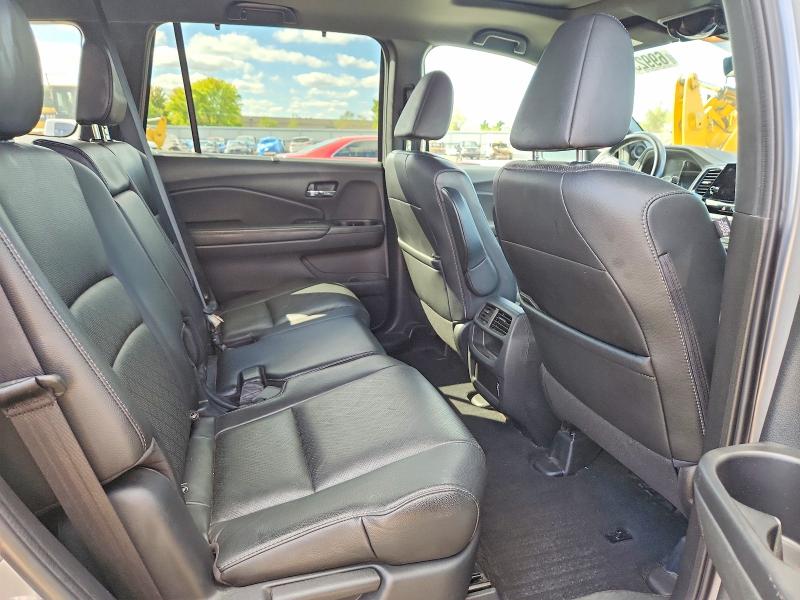 Продажа на аукционе авто 2019 Honda Passport, vin: 5FNYF8H55KB027148, номер лота: 69923276